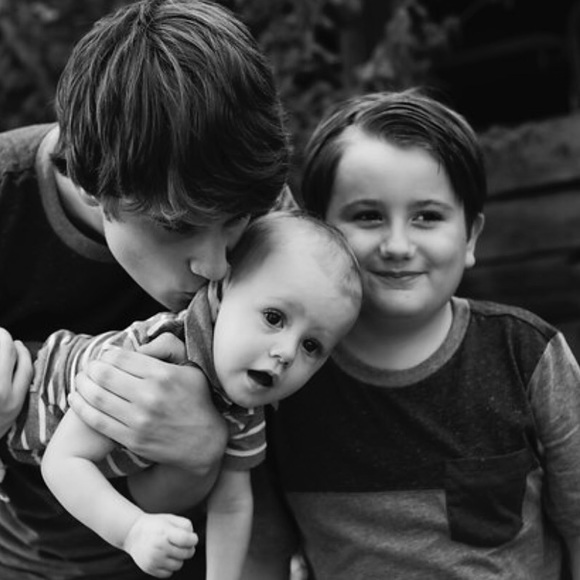 Meet your Posher, Katie - Picture 3 of 7